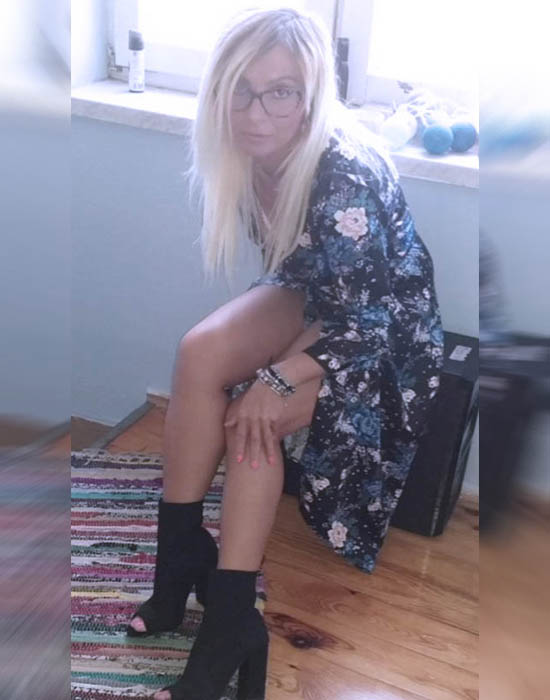 Astride (33 ans, Toulon)